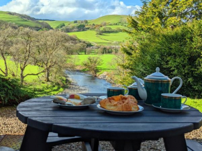 Aberhiriath Hall - The Old Georgian Manor House by the River Dyfi